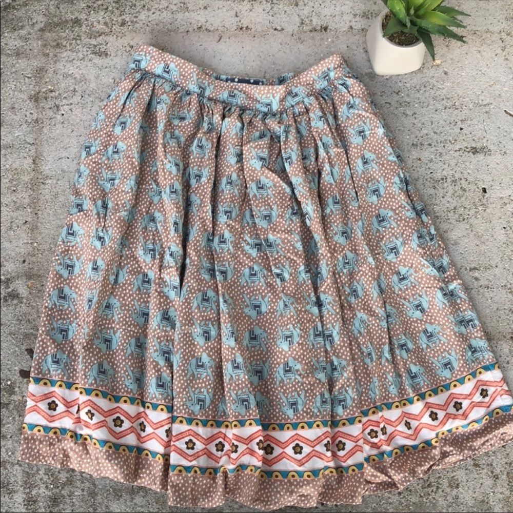 Comme Tol• Elephant Skirt